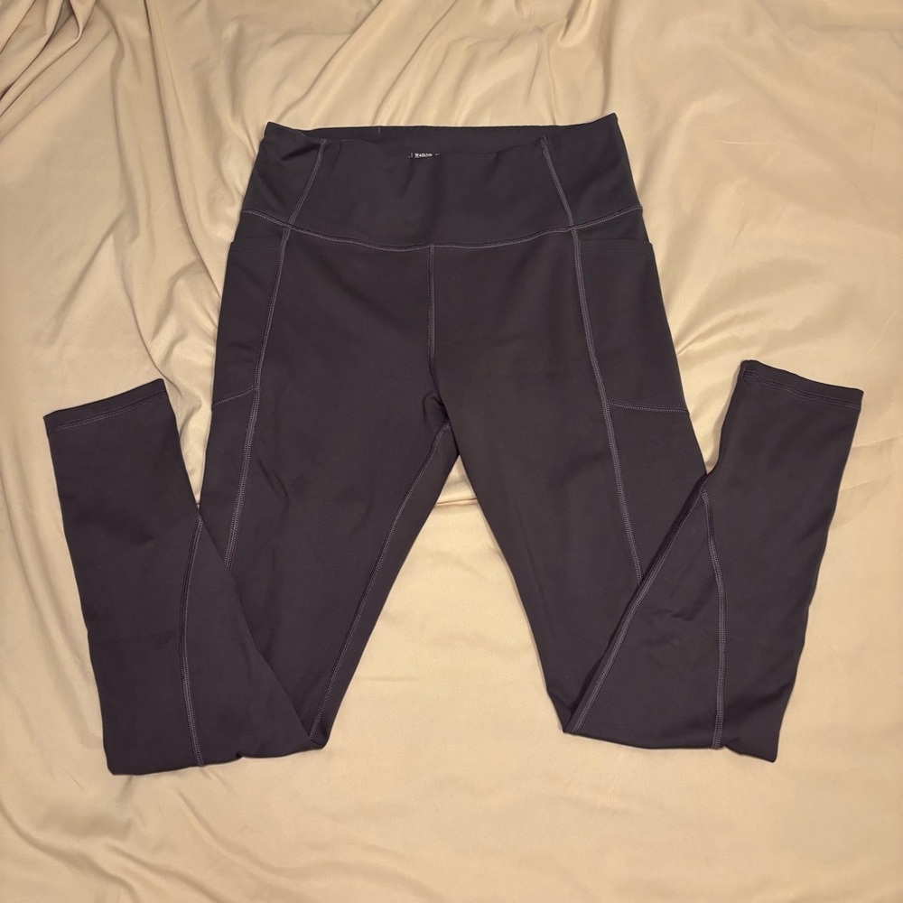 Victoria's Secret Women’s Charcoal Leggings Size 12 - Picture 1 of 4